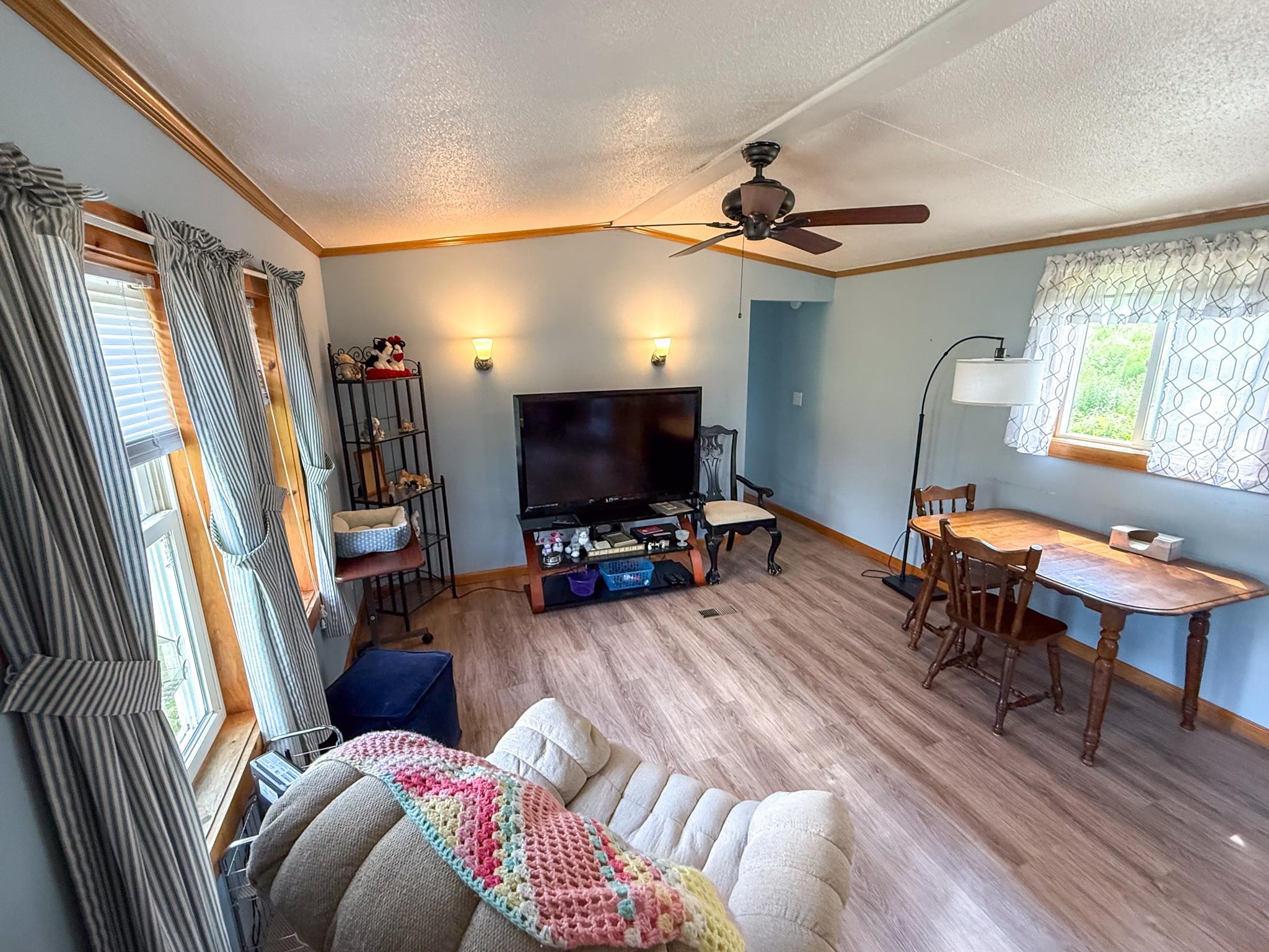 284 Cross Road Bradford, VT 05033 - Photo 12 of 27