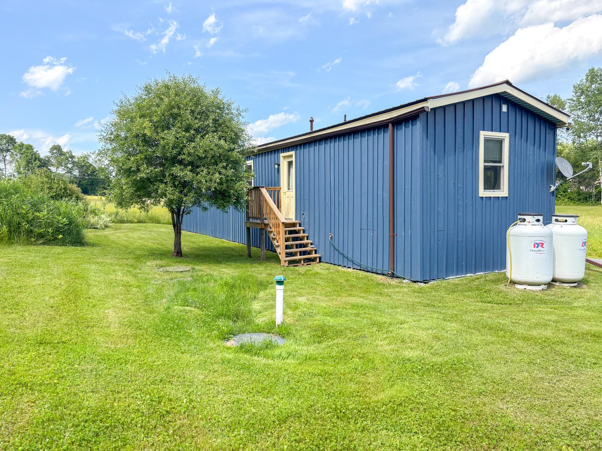 284 Cross Road Bradford, VT 05033 - Photo 4 of 27