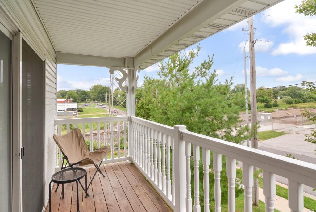 9723 Crayford Road, Unit F St. Louis, MO 63123 - Photo 13 of 15 Gallery Image 13