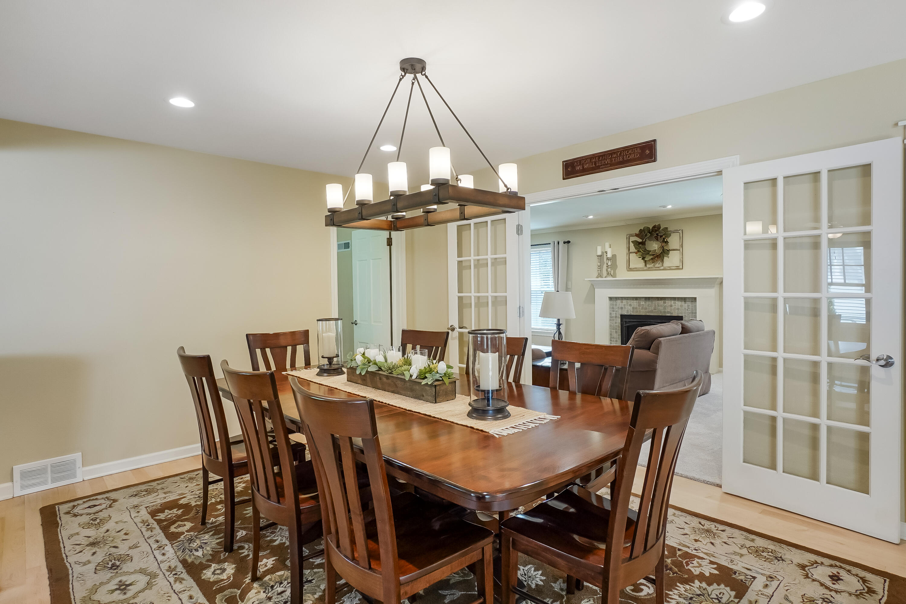 12800 Elmwood Road Elm Grove, WI 53122 - Photo 12 of 41 Dining Room
