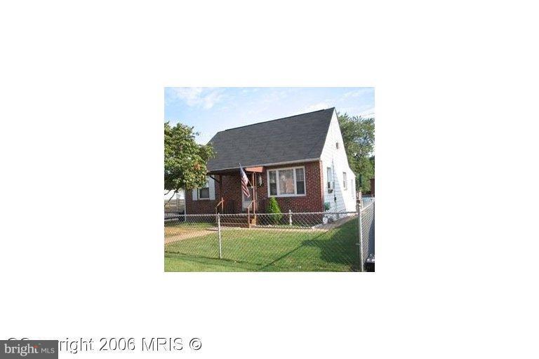 9 4th Avenue Baltimore, MD 21227 - Photo 1 of 1 Exterior (Front)