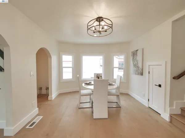 $2,649,000 | 415 Berkeley Park Boulevard, Kensington, CA 94706