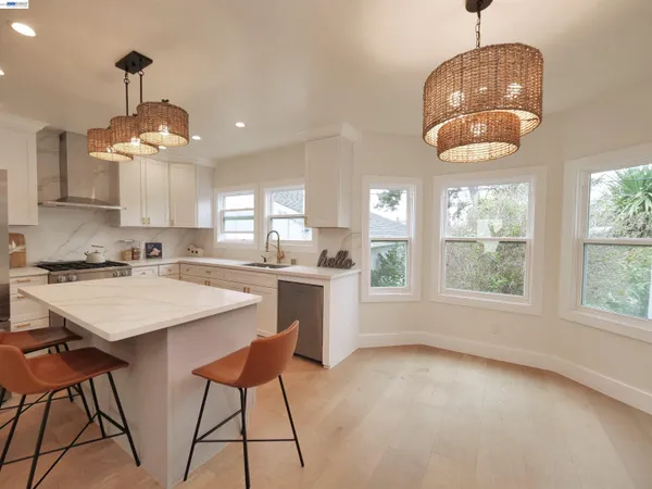 $2,649,000 | 415 Berkeley Park Boulevard, Kensington, CA 94706