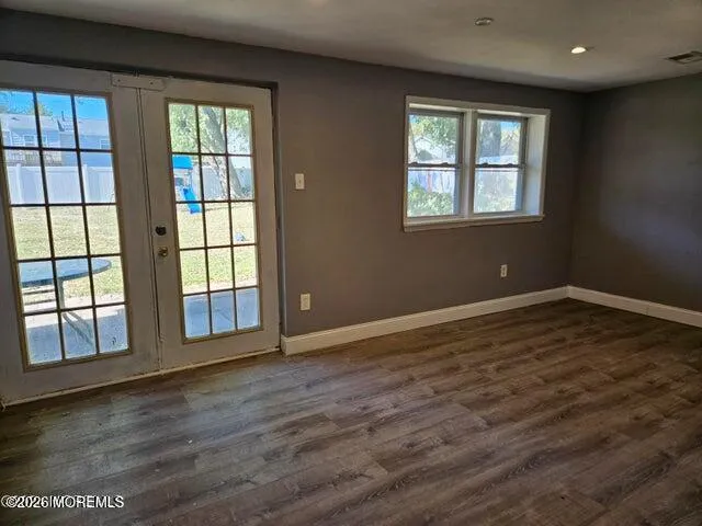 $3,200 | 622 Vaughn Avenue, Toms River, NJ 08753