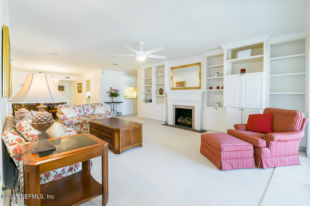 10 10th Street, Unit 11 Atlantic Beach, FL 32233 - Photo 7 of 17 Living Room 2