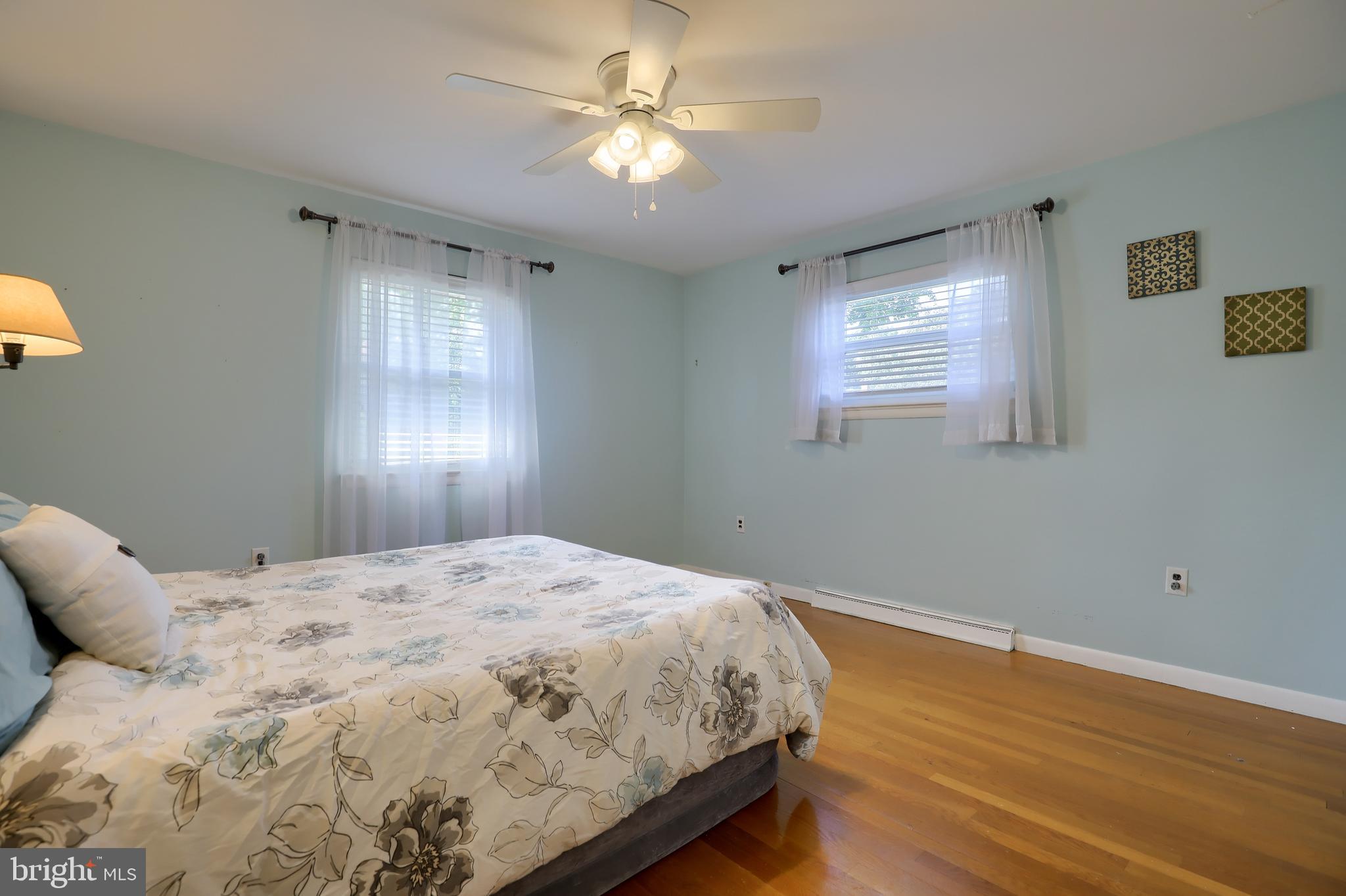 327 Edgehill Road York, PA 17403 - Photo 18 of 35