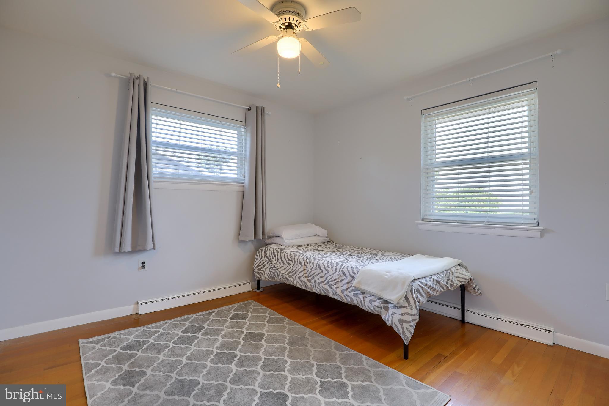 327 Edgehill Road York, PA 17403 - Photo 19 of 35