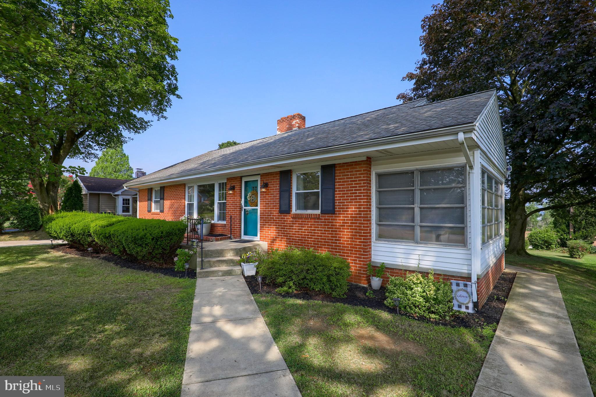 327 Edgehill Road York, PA 17403 - Photo 35 of 35