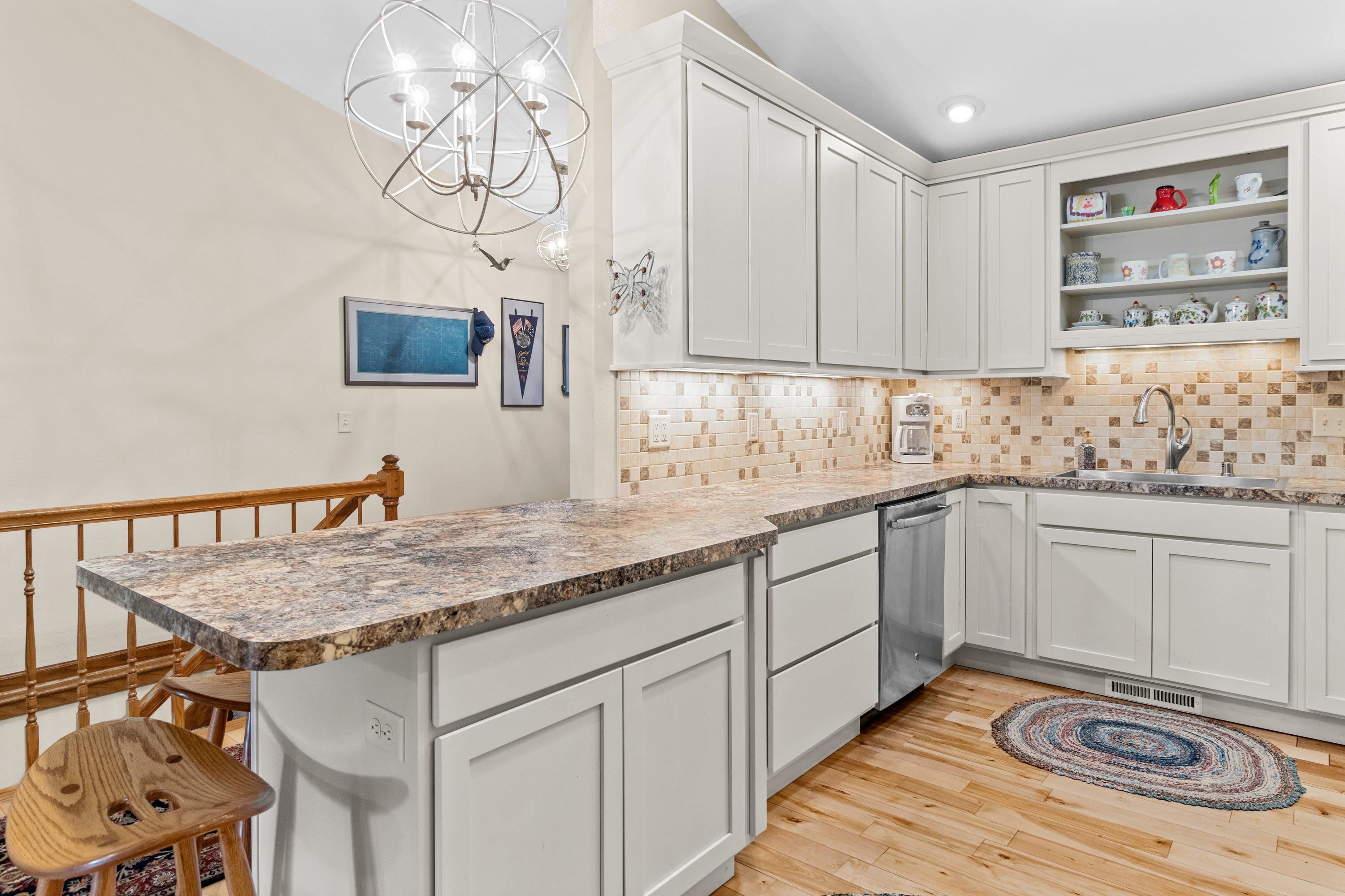 631 Cardinal Way Sun Prairie, WI 53590 - Photo 10 of 30