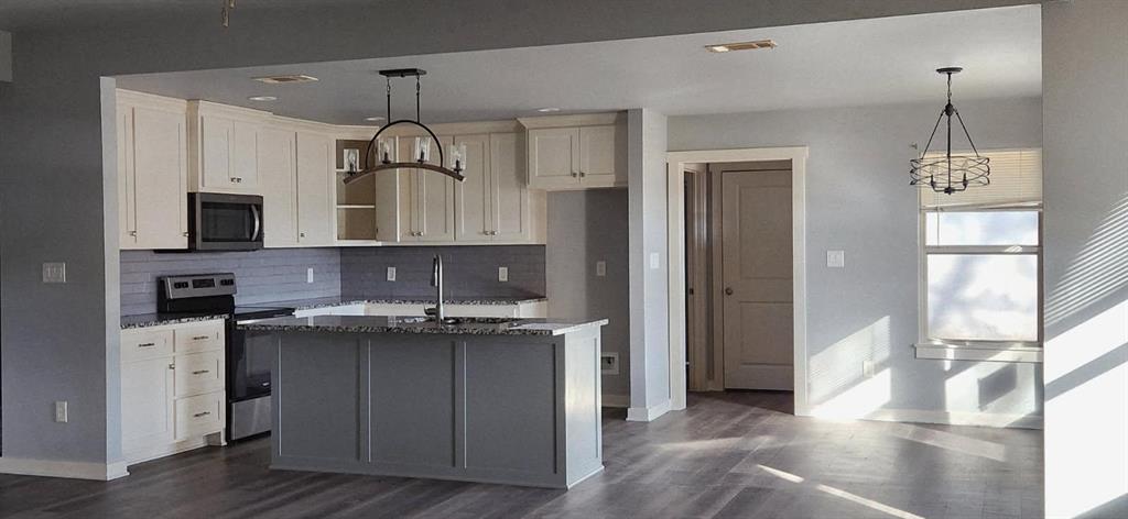 2235 North Pacific Street Mineola, TX 75773 - Photo 10 of 21 Stunning kitchen!