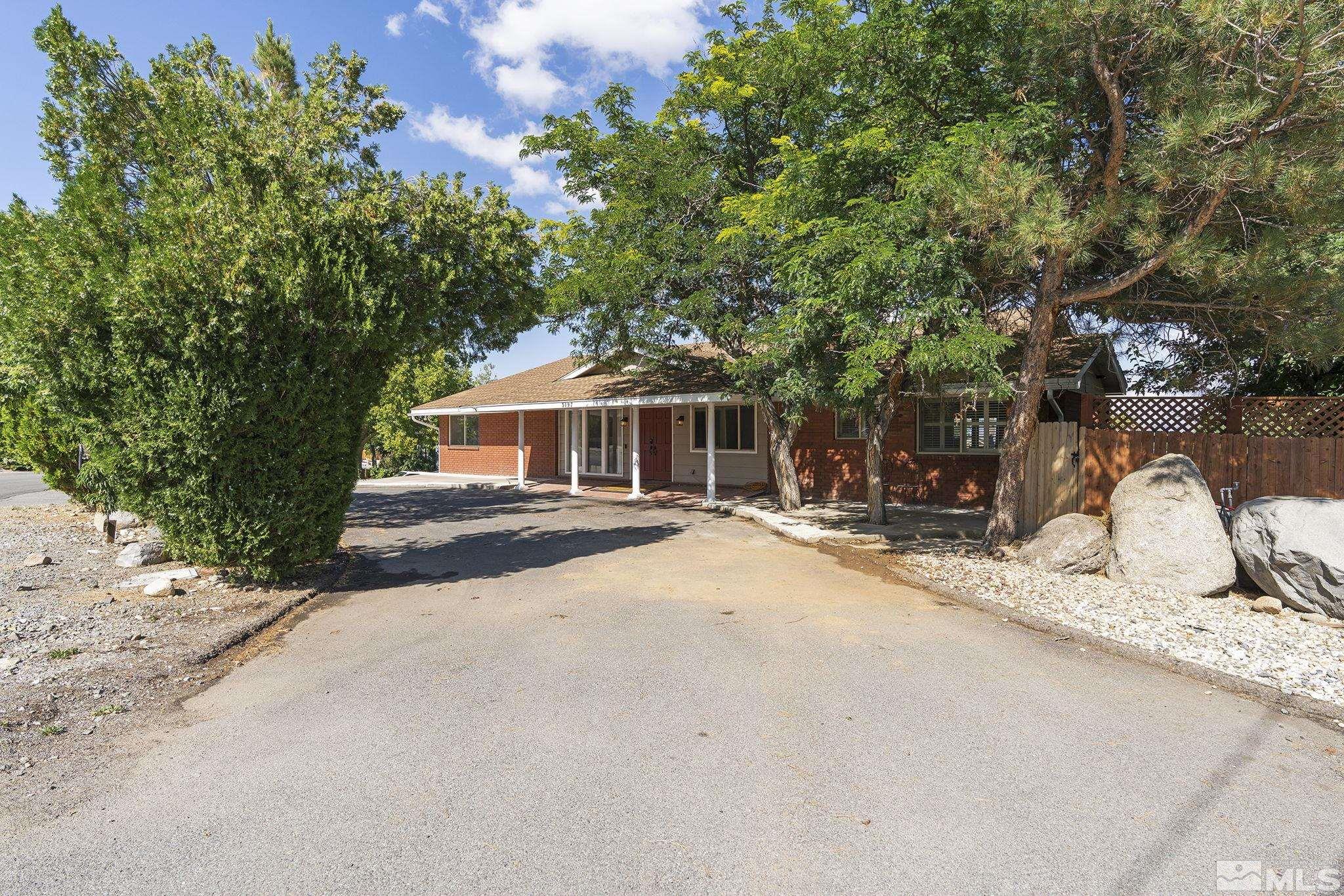 3197 Susileen Drive Reno, NV 89509 - Photo 5 of 35 Photo 5