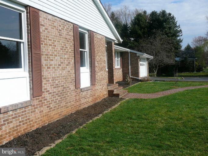 11109 Pool Road Cockeysville, MD 21030 - Photo 12 of 29 Exterior (Front)