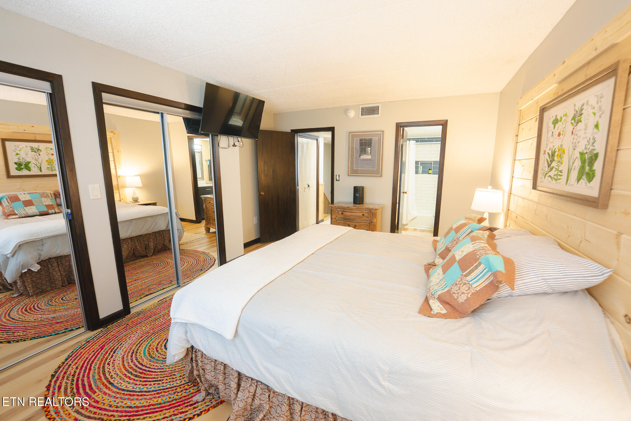260 Roaring Fork Road, Unit 217 Gatlinburg, TN 37738 - Photo 16 of 51 DSC09988