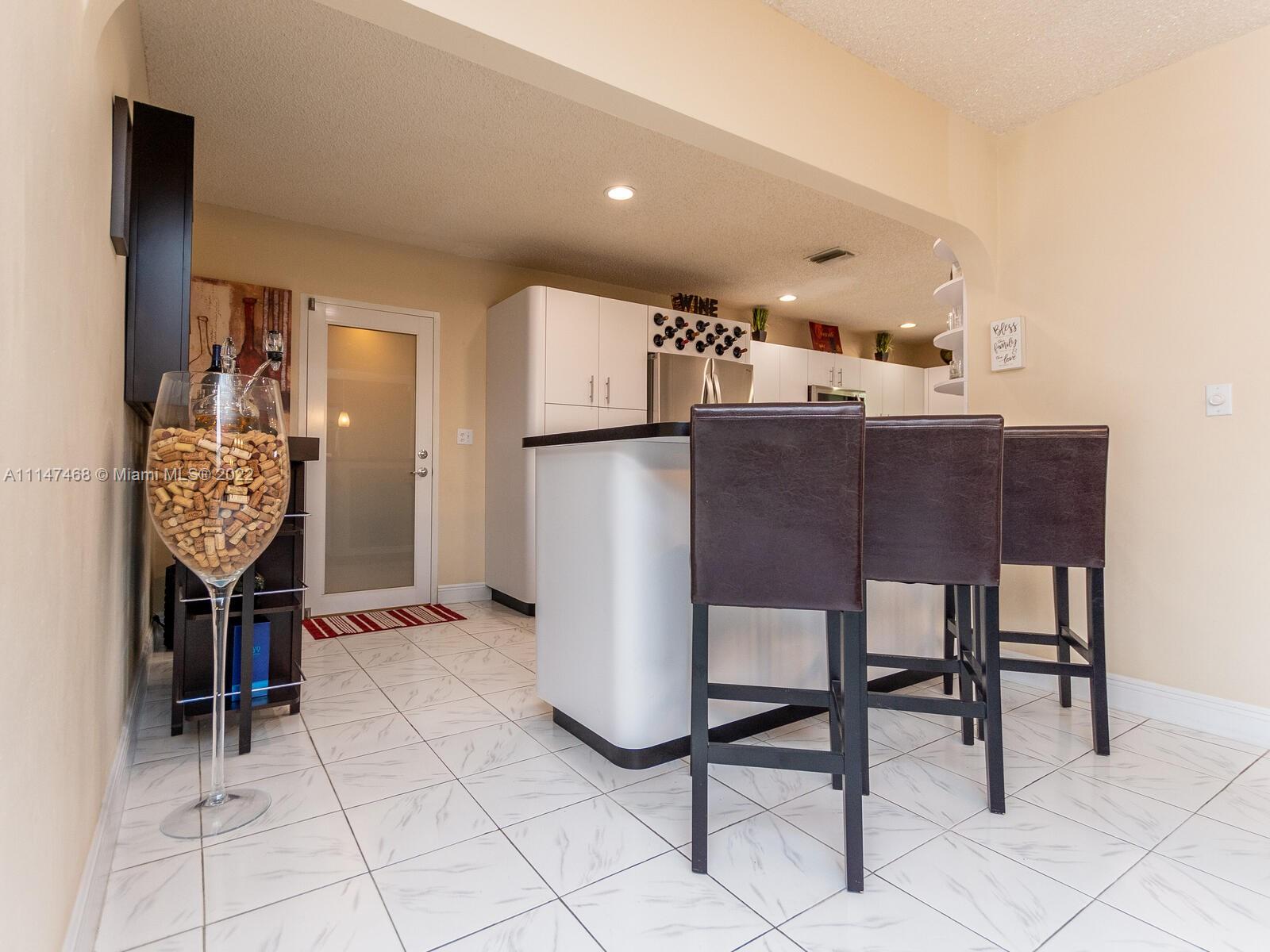490 West 33rd Place Hialeah, FL 33012 - Photo 22 of 88