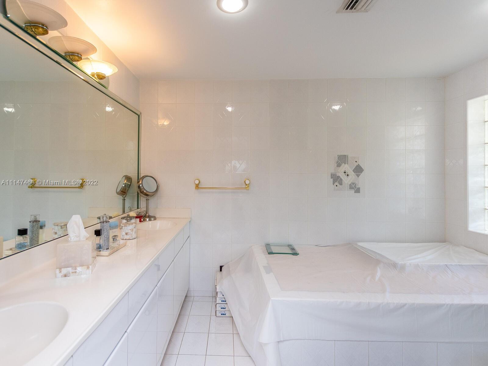 490 West 33rd Place Hialeah, FL 33012 - Photo 45 of 88