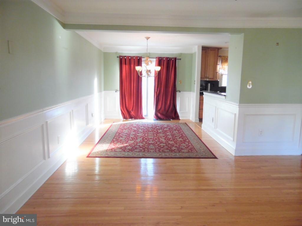 1 Argo Drive Sewell, NJ 08080 - Photo 6 of 24 Dining Room