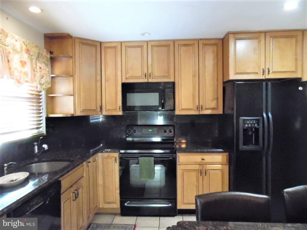 1 Argo Drive Sewell, NJ 08080 - Photo 8 of 24