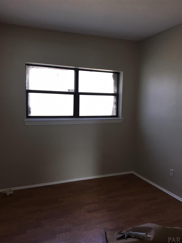 2 Eaton Road Pensacola, FL 32506 - Photo 3 of 10