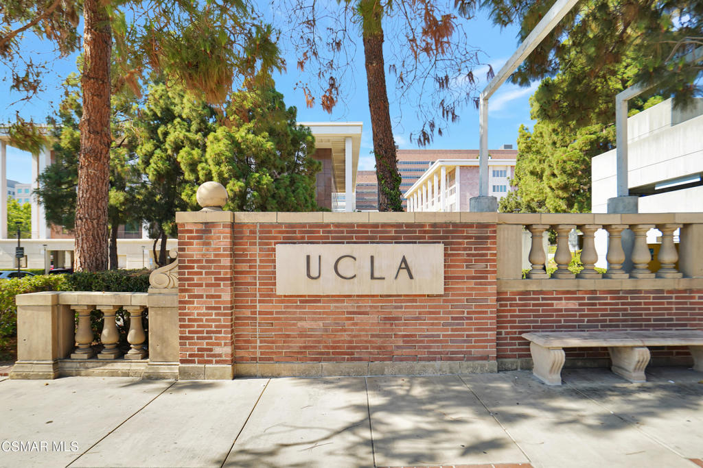 10550 Wilshire Boulevard, Unit 103 Los Angeles, CA 90024 - Photo 23 of 27