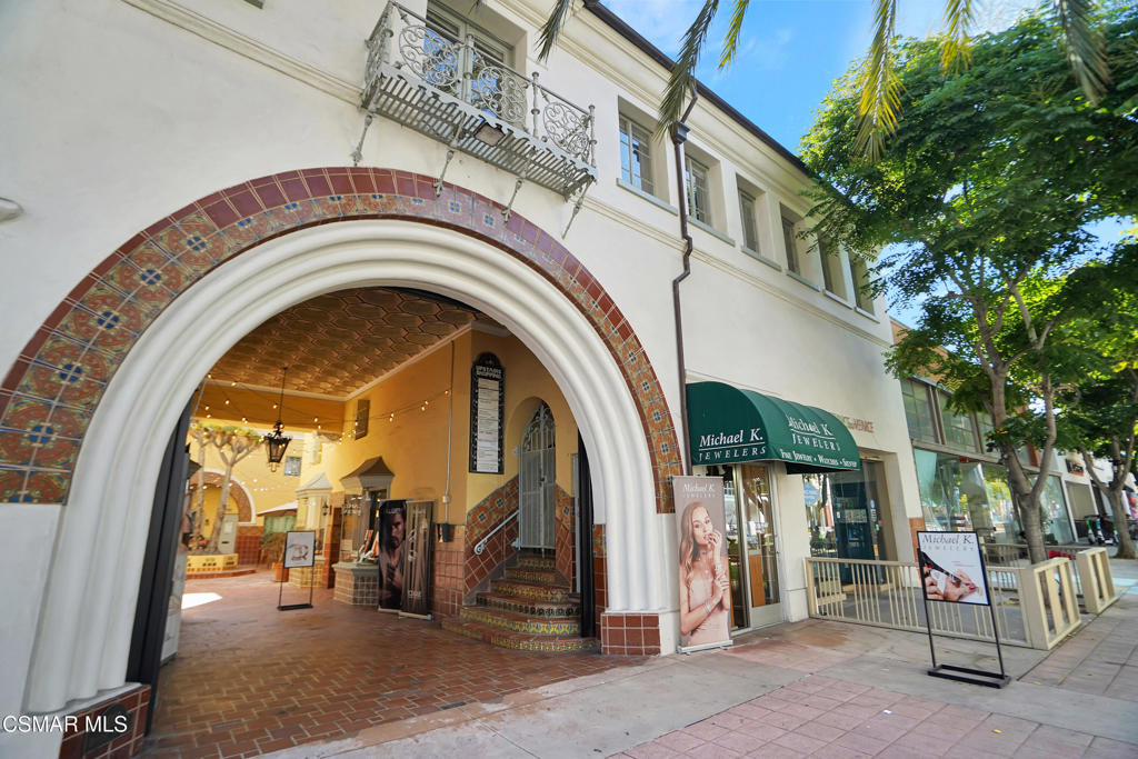 10550 Wilshire Boulevard, Unit 103 Los Angeles, CA 90024 - Photo 25 of 27