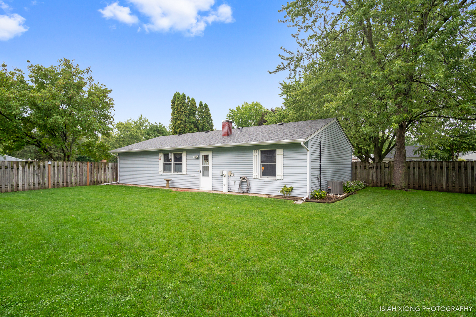 107 Long Beach Road Montgomery, IL 60538 - Photo 26 of 26 a front view of house with yard and green space
