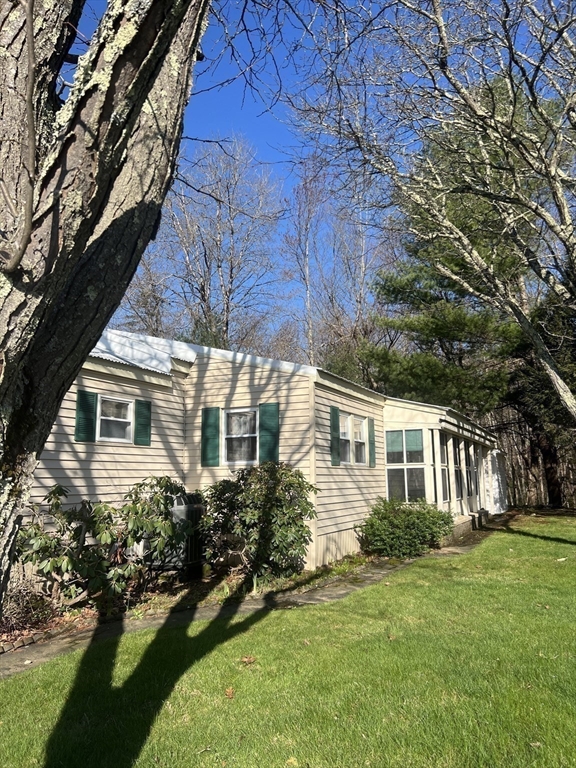 9 Christian Avenue Hudson, MA 01749 - Photo 6 of 22