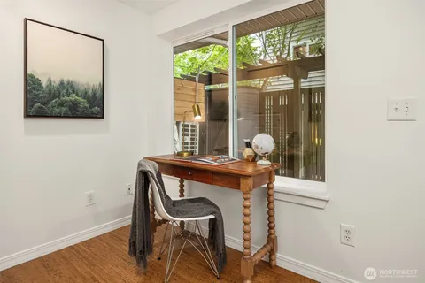 $650,000 | 3300 B West Government Way, Seattle, WA 98199