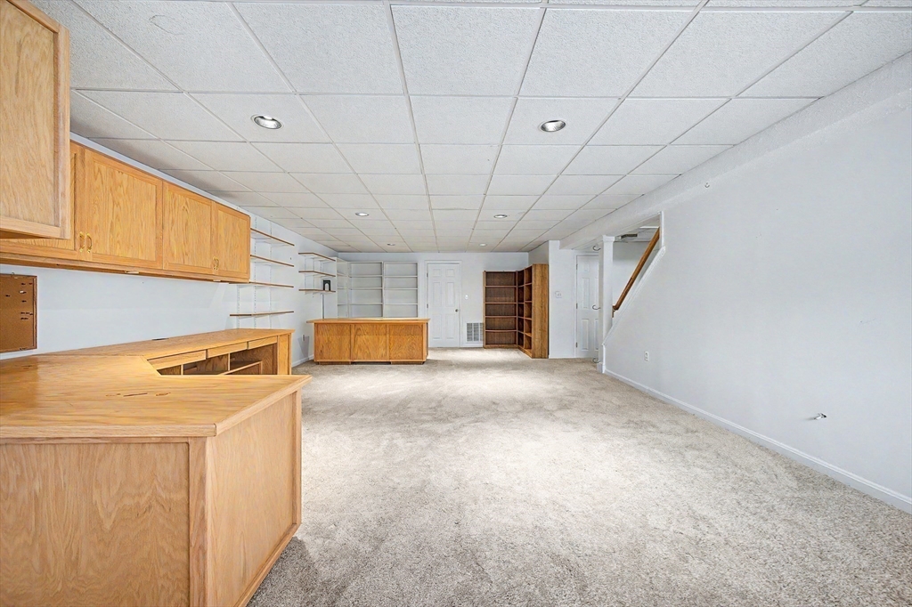 3 Oak View Terrace, Unit 3 Franklin, MA 02038 - Photo 26 of 38 a view of a kitchen with a stove