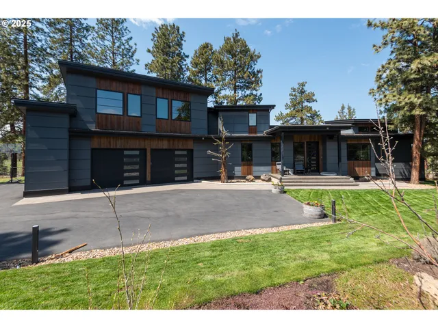 $3,500,000 | 21060 Knott Road, Bend, OR 97702