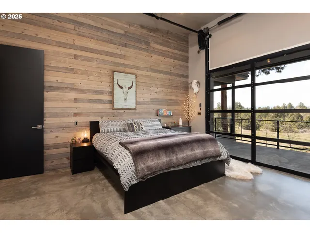 $3,500,000 | 21060 Knott Road, Bend, OR 97702