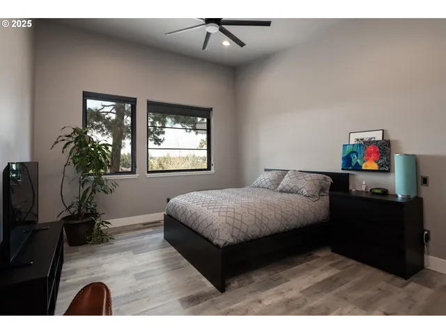 $3,500,000 | 21060 Knott Road, Bend, OR 97702