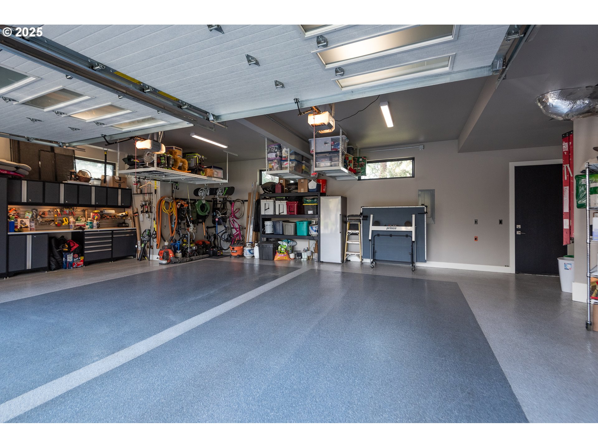 21060 Knott Road Bend, OR 97702 - Photo 30 of 48