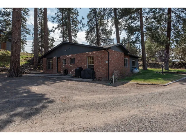 $3,500,000 | 21060 Knott Road, Bend, OR 97702