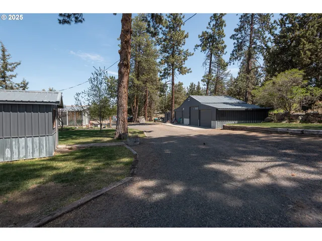 $3,500,000 | 21060 Knott Road, Bend, OR 97702