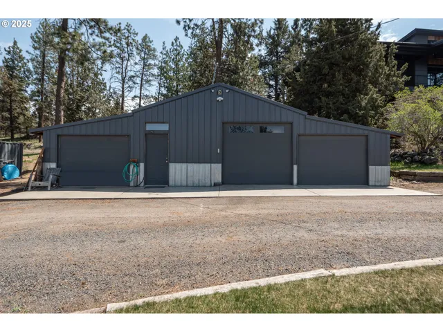 $3,500,000 | 21060 Knott Road, Bend, OR 97702
