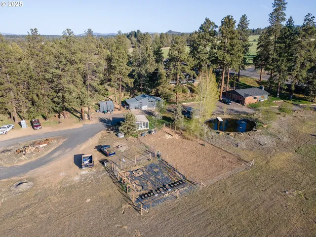 $3,500,000 | 21060 Knott Road, Bend, OR 97702