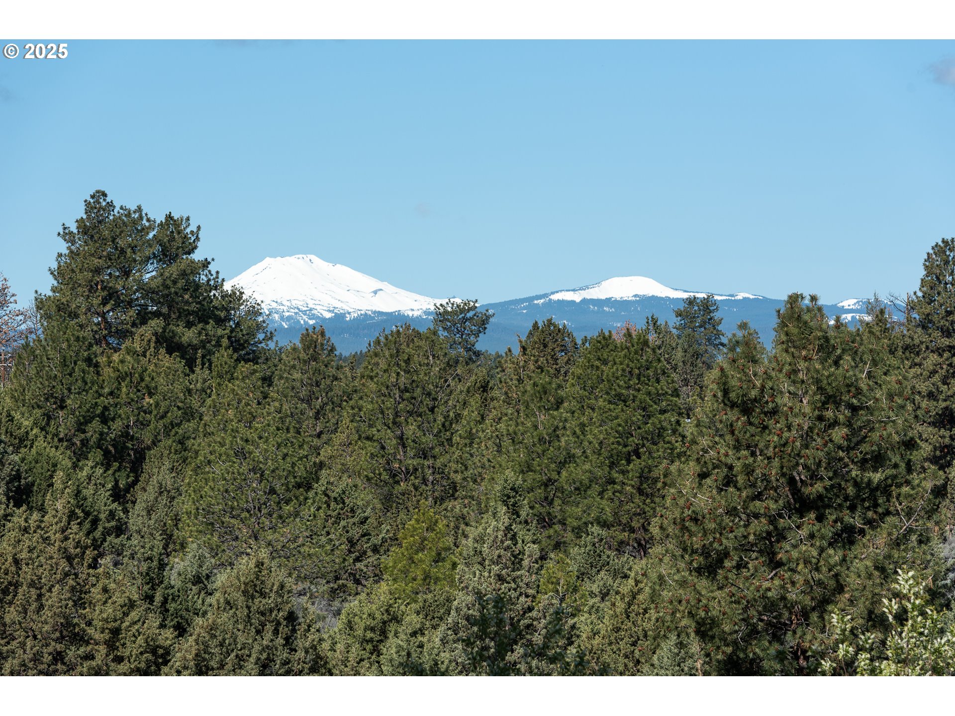 21060 Knott Road Bend, OR 97702 - Photo 42 of 48