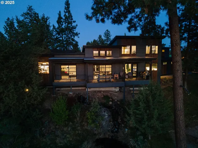 $3,500,000 | 21060 Knott Road, Bend, OR 97702