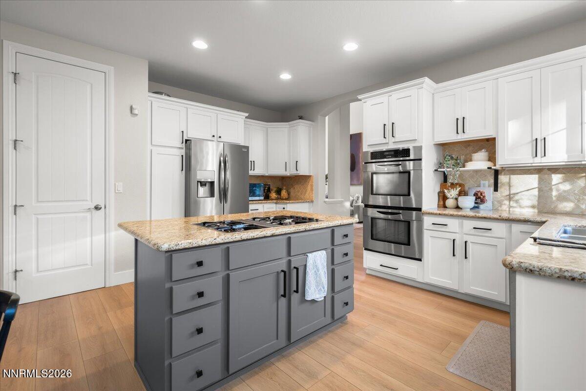 4367 Dundee Road Reno, NV 89519 - Photo 14 of 50 27-A7408998