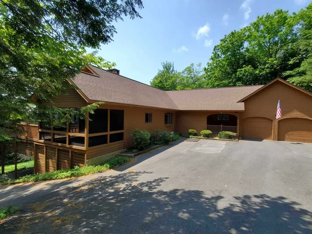 $3,900 | 30 Dorset Lane, Lebanon, NH 03766