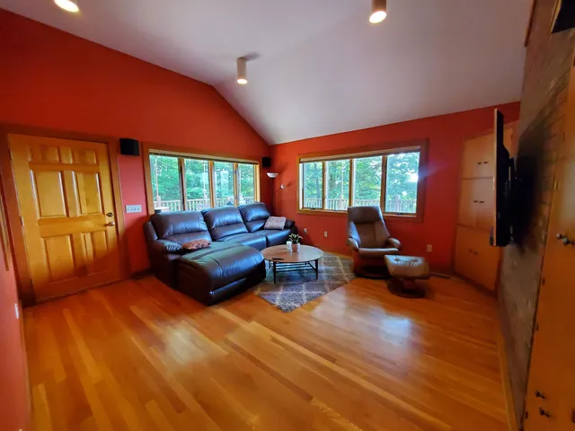 $3,900 | 30 Dorset Lane, Lebanon, NH 03766