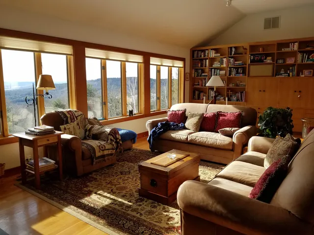 $3,900 | 30 Dorset Lane, Lebanon, NH 03766