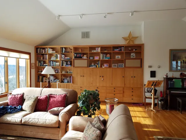 $3,900 | 30 Dorset Lane, Lebanon, NH 03766