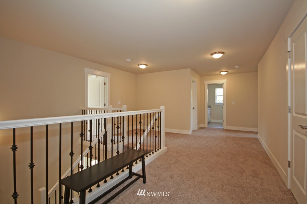 1904 Northeast 24th Street Renton, WA 98056 - Photo 13 of 25