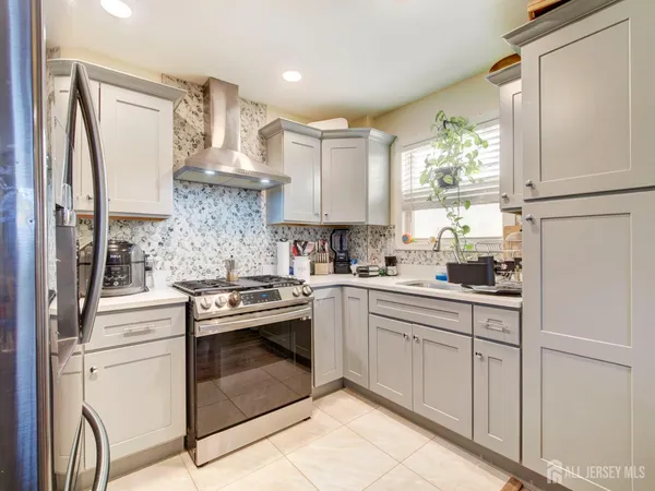 $579,000 | 267 Watson Avenue, Perth Amboy, NJ 08861