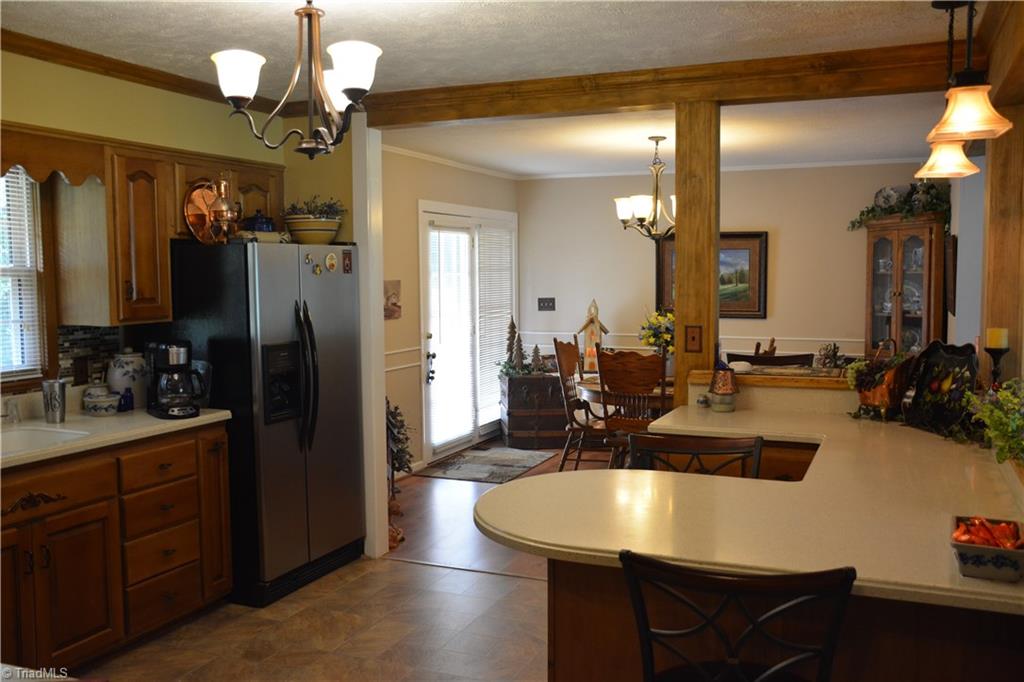 185 Maple Hollow Road Mount Airy, NC 27030 - Photo 12 of 30 Gallery Image 12