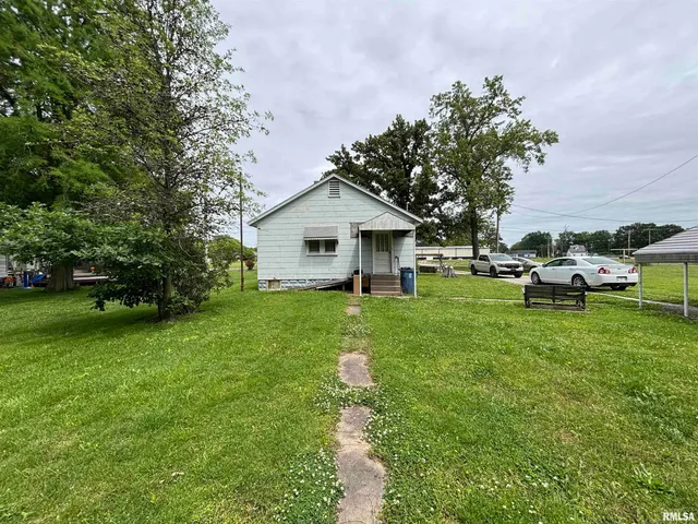 $67,000 | 20 Penco Avenue, Centralia, IL 62801