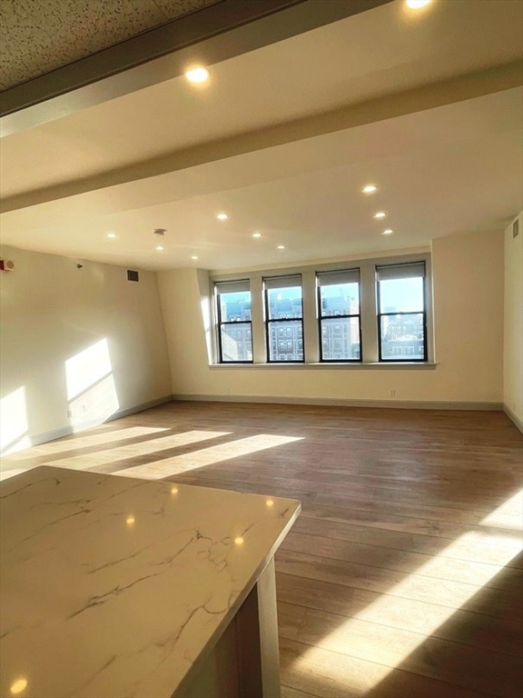 475 Commonwealth Avenue, Unit 701 Boston, MA 02215 - Photo 2 of 26