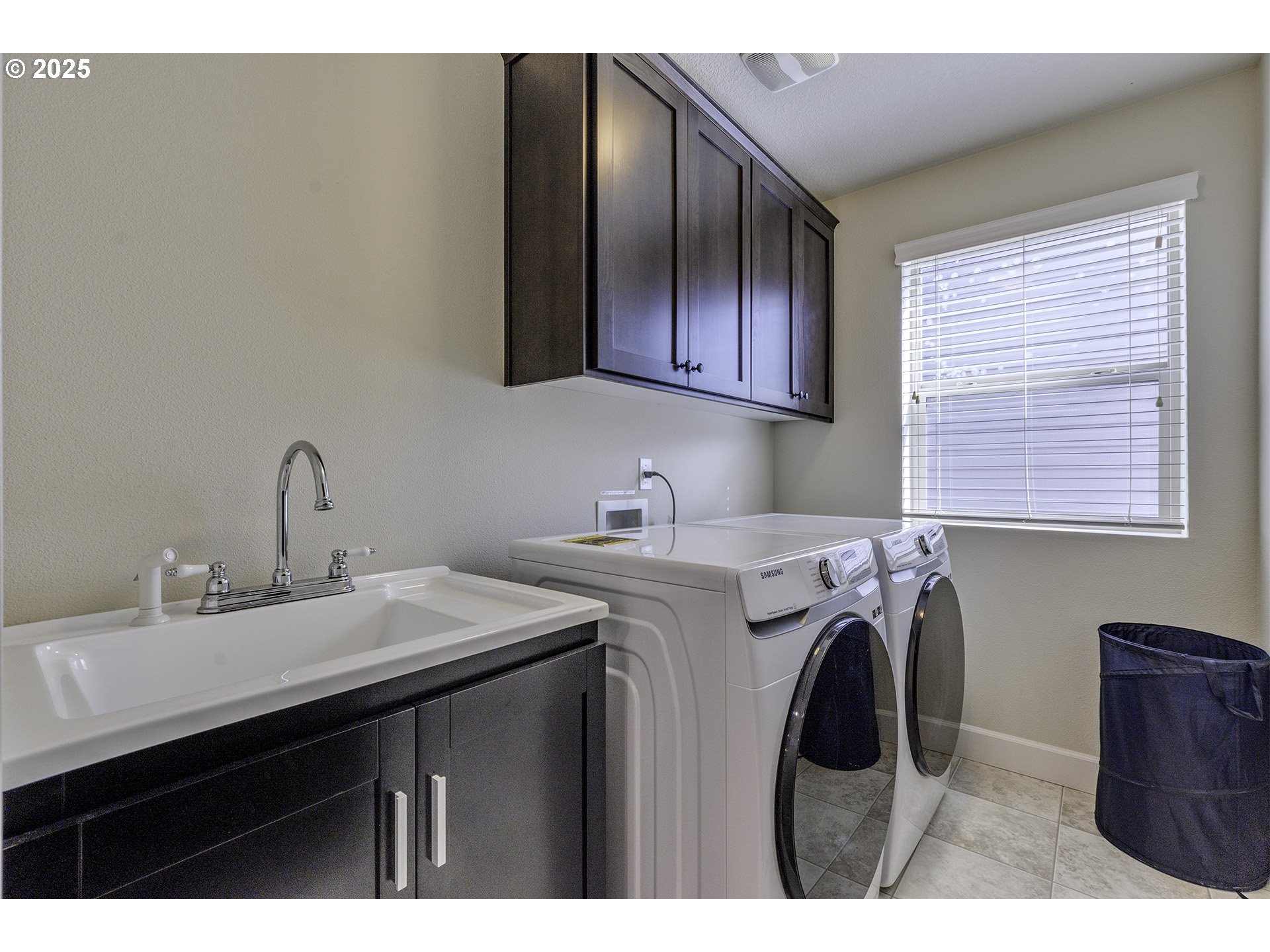 13255 Southwest Hazelcrest Way Portland, OR 97224 - Photo 28 of 37