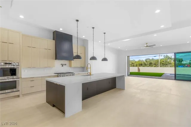 $4,000,000 | 5885 St Ebbes Court, Las Vegas, NV 89131